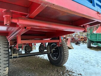 Vyklápacia vlečka s3 - 4