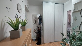 Exkluzívne: 1 izbový byt na predaj - 4