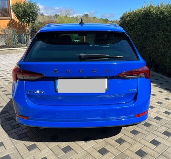 ŠKODA Octavia 4 Combi DSG 4X4 2.0 TDI, Webasto, panoramatick - 4
