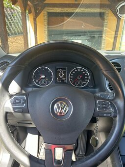 Volkswagen TIGUAN - 4