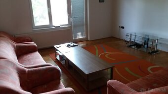 Dam do prenajmu vacsi dom v Mosoni, blizko rakuskych hranic - 4