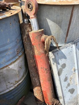 Hydraulický piest + príslušenstvo - 4