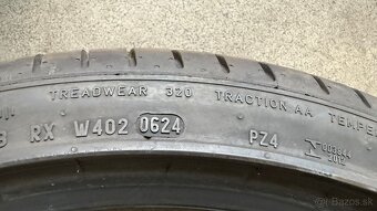 1KS 255/30 R20 Pirelli P Zero - 4