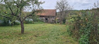 Füzérkomlós 2a1/2 izbový vidiecky dom s veľkou záhradou a st - 4