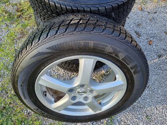 ===5x114,3 Zimné===225/65 R17 - 4