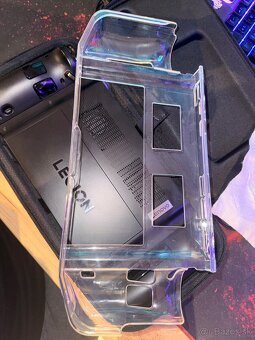 Lenovo Legion GO - 4