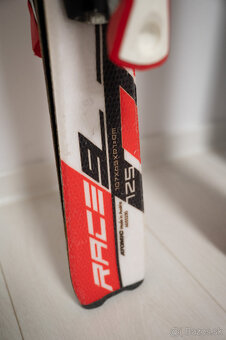 Predam lyze a snowboard - 4