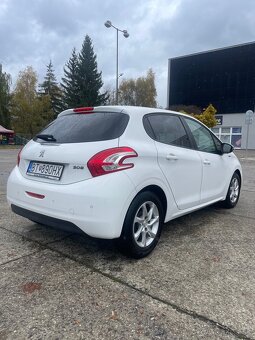 Peugeot 208 1.2 VTi - 4