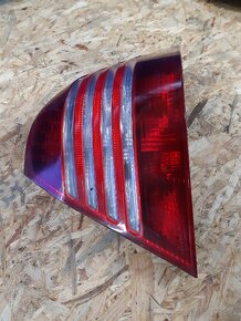 Zadné svetlá Mercedes ML / S / C - 4
