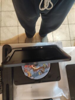 ROZPREDAVAM ELEKTRONIKU - 4