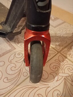 Predám freestyle kolobežku Oxelo - 4