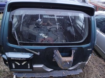 Mitsubishi Pajero III - dvere - 4