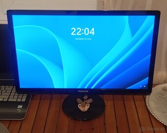 Lenovo Thinkcentre E73 - 4