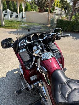 Honda Gold Wing - 4
