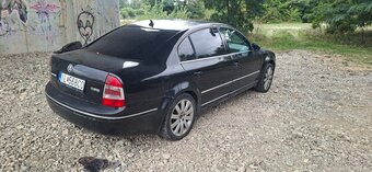 Škoda Superb - 4