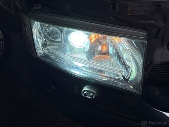 Xenony Octavia I - 4
