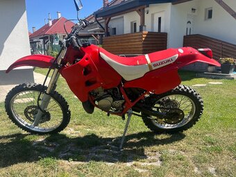 Suzuki TS 125 2t - 4