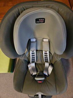Britax Romer safefix plus 9-18kg - 4