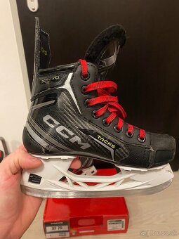 korčule CCM XF 70 junior 2 - 4