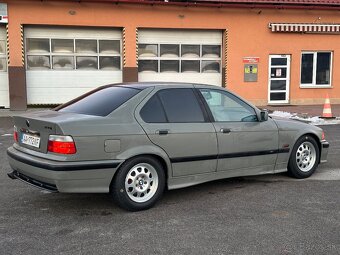 BMW e36 328i - 4