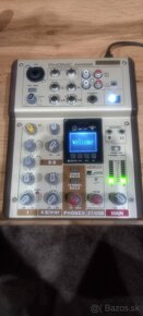 Mix pult PHONIC AM5GE - 4