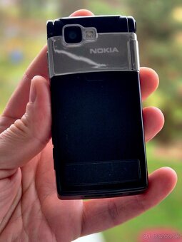 NOKIA N76 BLACK/CHROME TOP STAV, VHODNÁ NA NÁHRADNÉ DIELY - 4