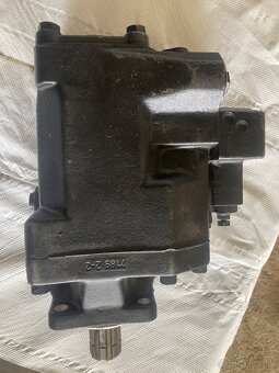 Cerpadlo ,jcb,komatsu, traktorbager,bager - 4