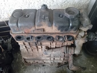 škoda 1203 raz 1500 motor - 4