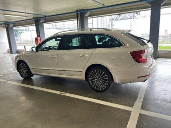 Škoda Superb 2.0TDi Laurin & Klement - 4