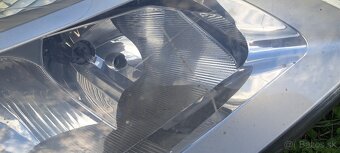 Predné svetlá Renault Clio 3 - 4