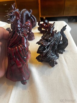 Predám masívnu zbierku čínskych figúrok - 4