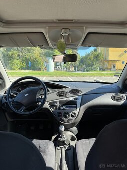 Ford Focus 1.6 - 4
