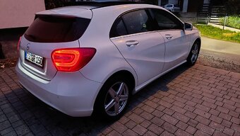 Mercedes A 180 w176 1.6 benzin 68000km panorama - 4