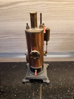 Prodám starý parní stroj, pozůstalost. - 4