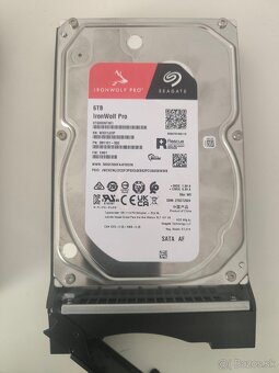 Úložisko Asustor + 2 disky - 4