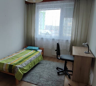 Prenájom - aj s energiami,3 izb., 6 poschodie, loggia, BA V - 4