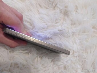 Iphone 15 pro - 4
