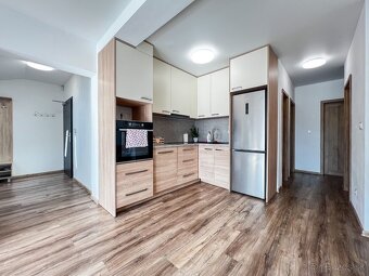 Moderný 3-izbový byt s terasou a parkovaním na prenájom – Ky - 4