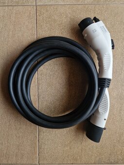 EV Expert Prenosný Wallbox adaptér EVE GO Box typ 2 32A 22kW - 4