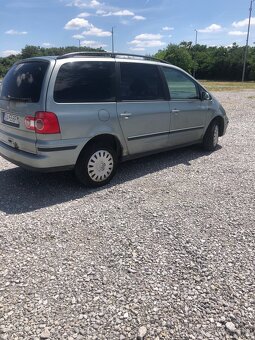 VW Sharan 1.9TDI 96kw r.v 2005 7miestne - 4