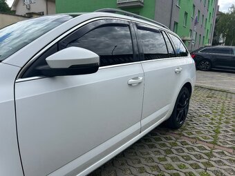 Škoda octavia III combi - 4