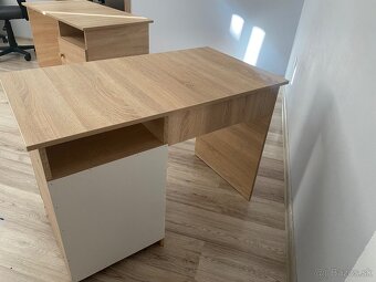 Písací stôl - 4
