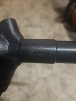 Vstrekovače L200 - 4