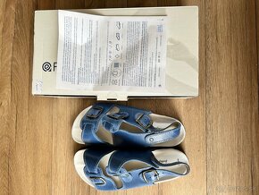 Zdravotné ortopedicko- rehabilitačné letné kožené sandále - 4
