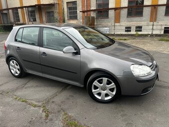 Volkswagen Golf 1.9 TDI Comfortline - 4