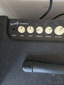 Predám fender rumble 40 basové kombo - 4