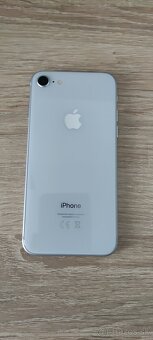 iPhone 8 Silver 64GB - 4