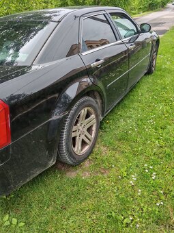 Predám Chrysler C300. - 4