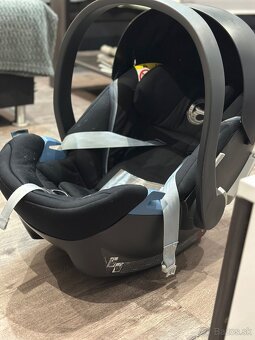 Cybex gold Aton 5 - 4