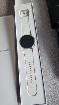 Samsung watch 7 - 4